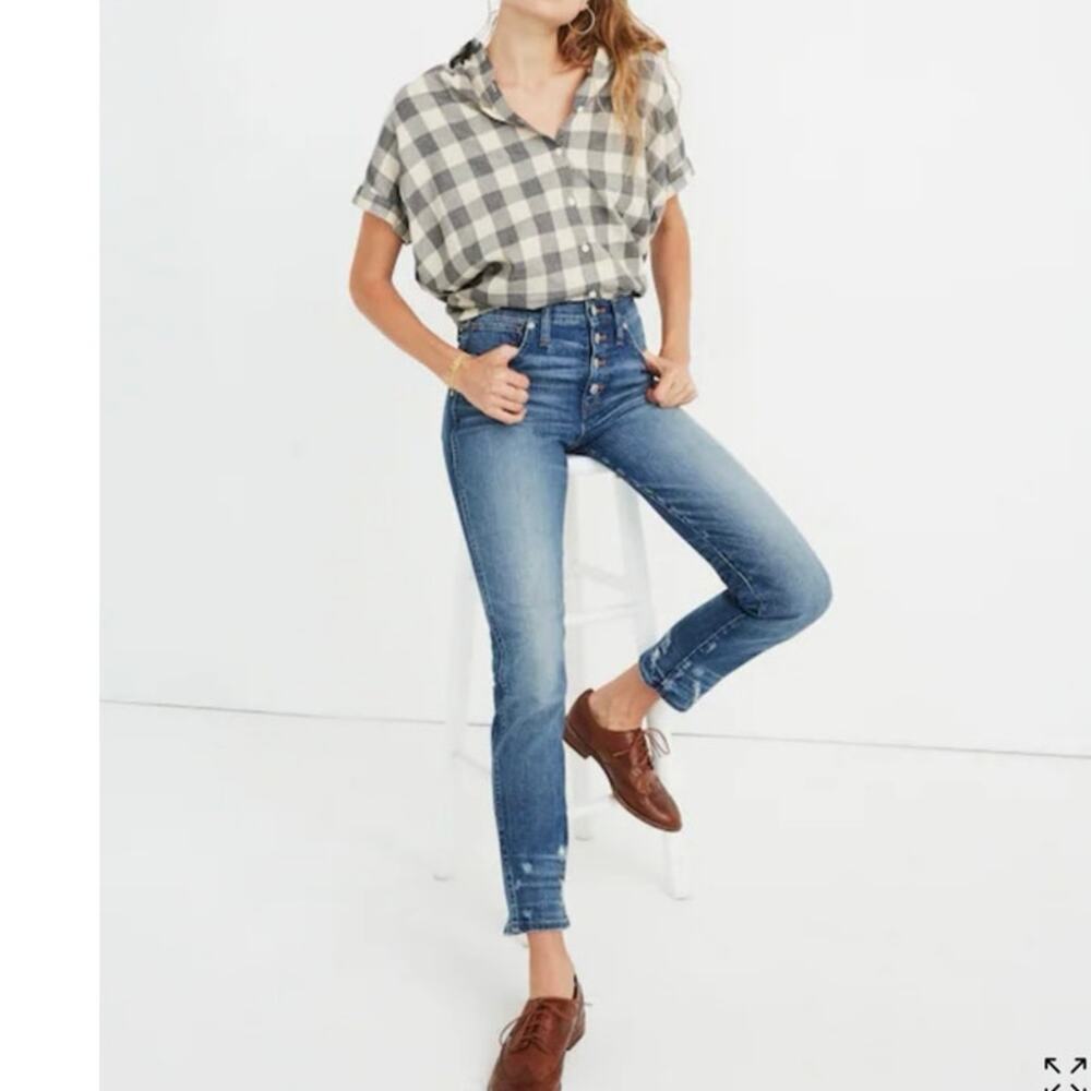 Madewell Tall Slim Straight Jeans: Distressed
Button-Front Edition size 30